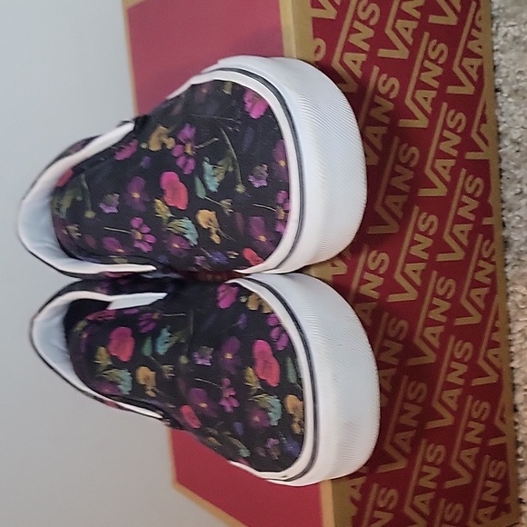 Vans Pressed Floral sz 8 women 6.5 men - Picture 4 of 5